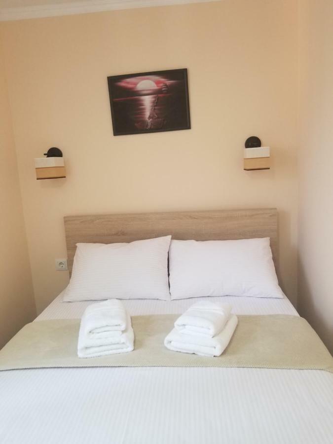 Dreamtime Apart-Studio Apartment Chisinau Luaran gambar