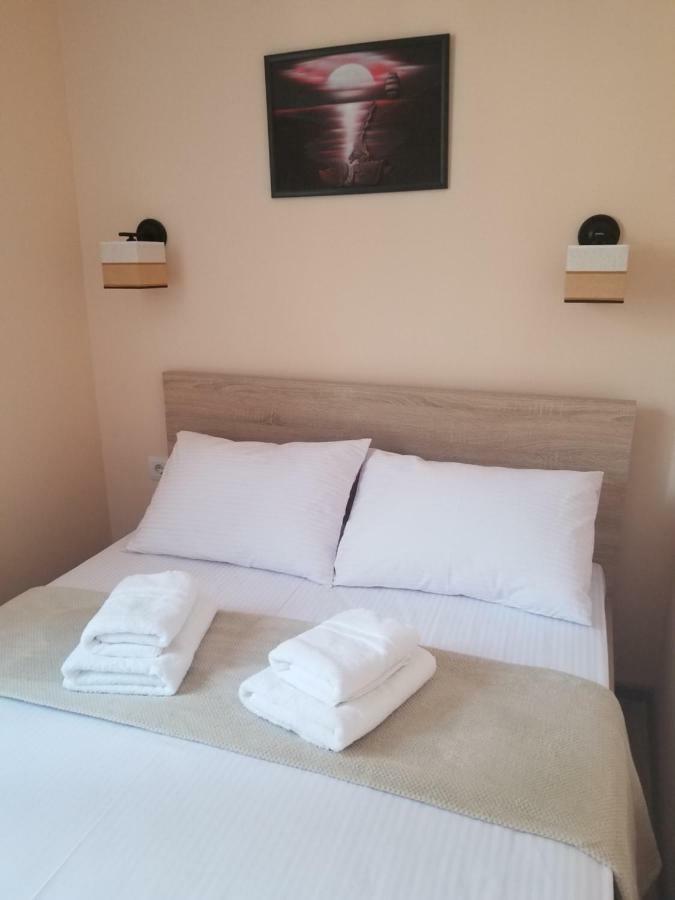 Dreamtime Apart-Studio Apartment Chisinau Luaran gambar